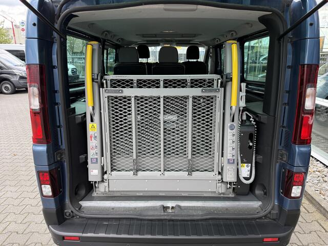 Renault TRAFIC 4+1 Rolstoelbus 1.6 dCi T29 L2H1 Luxe Energy (Zeer nette 4+1 Rolstoelbus met 2 schuifdeuren en lift!)