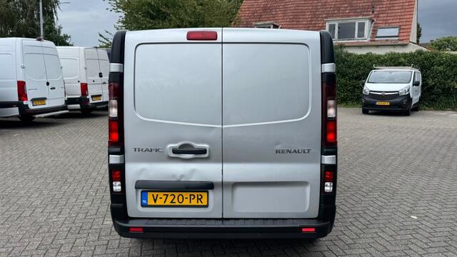 Renault TRAFIC 1.6 DCI 89KW 121PK L2H1 EURO 6 AIRCO/ CRUISE CONTROL/ NAVIGATIE/ 100% DEALERONDERHOUDEN