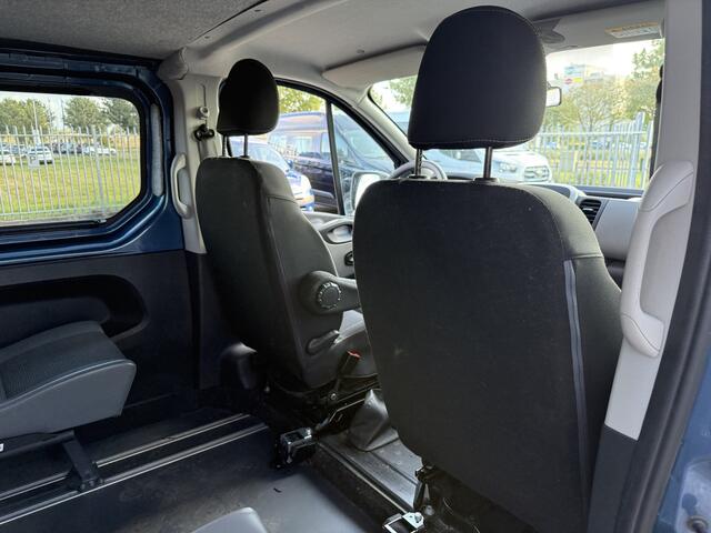 Renault TRAFIC 4+1 Rolstoelbus 1.6 dCi T29 L1H1 Comfort Energy (Mooie complete 4+1 Rolstoelbus met lift!)