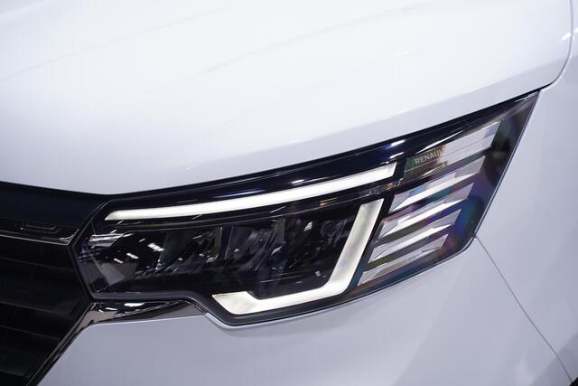 Renault TRAFIC 2.0 Blue dCi 130 pk Dubbel Cabine 6p Apple Carplay Airco, Cruise Control, LED Koplampen, PDC achter, Vastzetsysteem