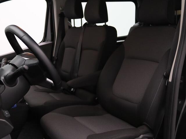 Renault TRAFIC 2.0 dCi 150pk T29 L2H1 DC Work Edition Automaat Camera | Cruise | Navi | Parkeersens. v+a | Trekhaak