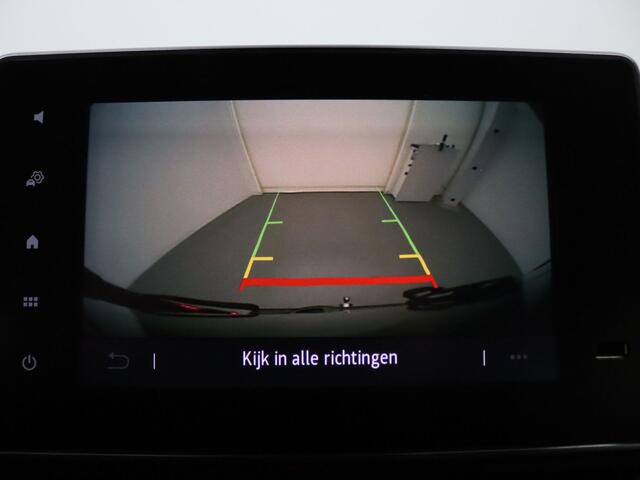 Renault TRAFIC 2.0 dCi 150pk T29 L2H1 DC Work Edition Automaat Camera | Cruise | Navi | Parkeersens. v+a | Trekhaak