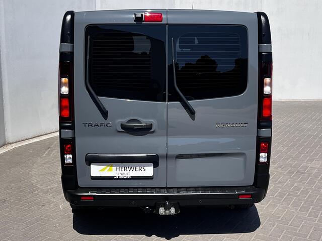 Renault TRAFIC 2.0 dCi 120 T29 L2H1 DC Work Edition 5 persoons / Dealer onderhouden / Trekhaak 2.000kg / Dubbel Cabine / Airco / Getinte ruiten / 17" LM wielen / Stoelverwarming /