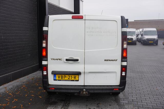 Renault TRAFIC 1.6 dCi 125PK EURO 6 - Airco - Navi - Cruise - ¤ 12.900,- Excl.