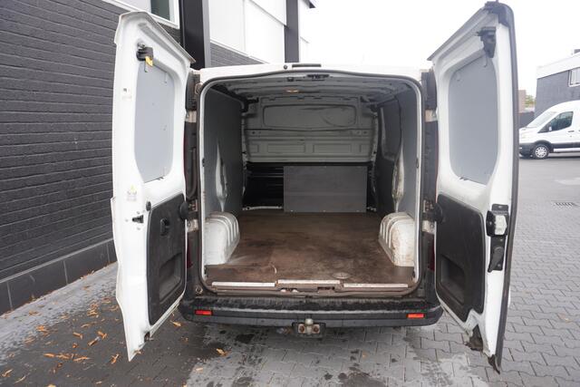 Renault TRAFIC 1.6 dCi 125PK EURO 6 - Airco - Navi - Cruise - ¤ 12.900,- Excl.