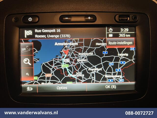 Renault TRAFIC 2.0 dCi 120pk L1H1 Euro6 Airco | Camera | Imperiaal | LED | Navigatie Bijrijdersbank, Parkeersensoren