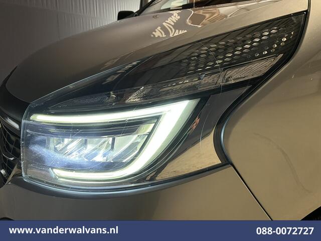 Renault TRAFIC 2.0 dCi 120pk L1H1 Euro6 Airco | Camera | Imperiaal | LED | Navigatie Bijrijdersbank, Parkeersensoren