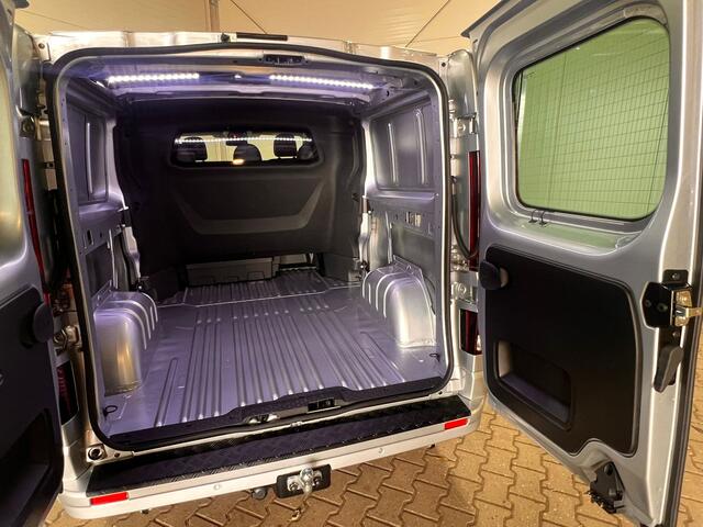 Renault TRAFIC 2.0 Blue dCi EDC 170 T29 L2H1 Extra DC VVB386 BPM vrij! Benut nu nog uw voordeel!