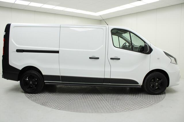 Renault TRAFIC 1.6 dCi T29 L2H1 Comfort | 148pk | Camera / Trekhaak / Verzwaarde Vering / LED / Cruise / Airco