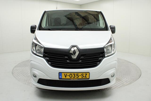 Renault TRAFIC 1.6 dCi T29 L2H1 Comfort | 148pk | Camera / Trekhaak / Verzwaarde Vering / LED / Cruise / Airco