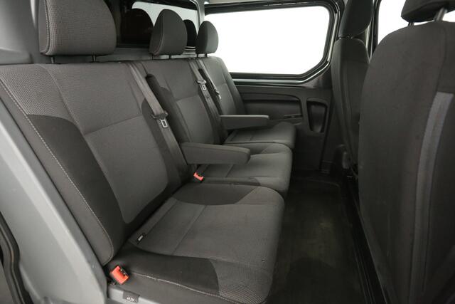 Renault TRAFIC 2.0 dCi T29 L2H1 | DC | Airco | Cruise | Trekh. | Navi | Imperiaal | Parkeersens.