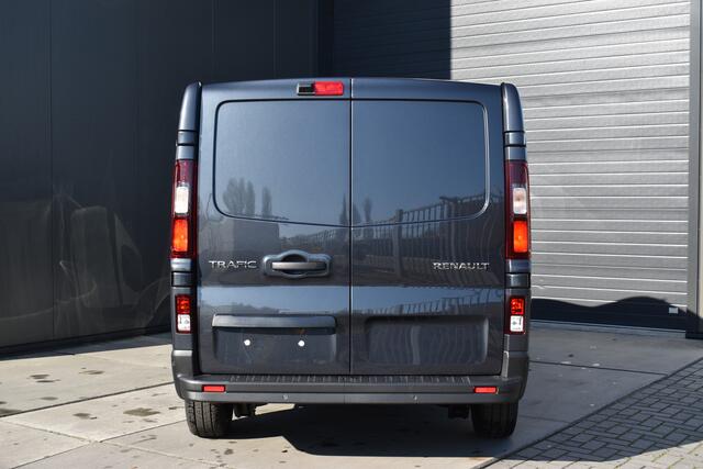 Renault TRAFIC Advance | Achteruitrijcamera | Alarmsysteem | C-Shape LED dagrijverlichting