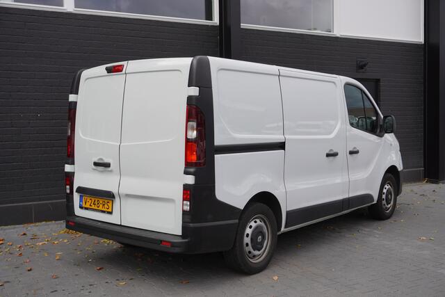 Renault TRAFIC 1.6 dCi 120PK - EURO 6 - Airco - Cruise - PDC - ¤ 10.499,- Excl.