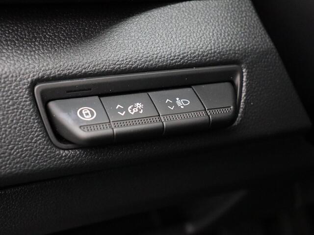 Renault TRAFIC 2.0 dCi 130 T30 L2H1 Advance | Trekhaak | Laadruimtepakket | Achteruitrijcamera | Vierseizoenbanden |