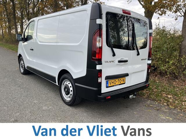 Renault TRAFIC 2.0 dCi 120pk E6 R-link Lease ¤238 p/m Airco, Navi, PDC, Trekhaak, Cruise controle, onderhoudshistorie aanwezig