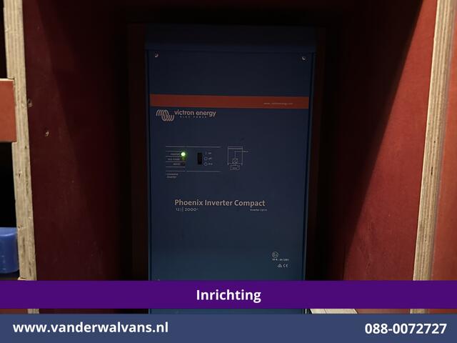 Renault TRAFIC 2.0 dCi 120pk L2H1 Inrichting Euro6 Airco | Omvormer | Camera | Navigatie | LED | Cruisecontrol Trekhaak, Parkeersensoren, Bijrijdersbank, Achterklep