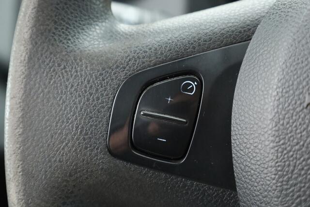 Renault TRAFIC 2.0 dCi 120pk L2H1 Comfort | 3pers. | Navi | Cruise | PDC | LED