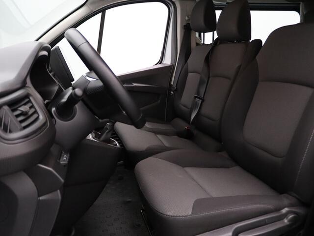 Renault TRAFIC 2.0 dCi 130pk T29 L2H1 DC Work Edition Camera | Cruise | Navi | Parkeersens. v+a | Trekhaak