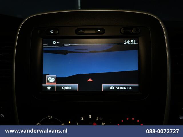 Renault TRAFIC 2.0 dCi 120pk L2H1 Euro6 Airco | Navigatie | LED | Cruisecontrol | Trekhaak | Parkeersensoren Bijrijdersbank