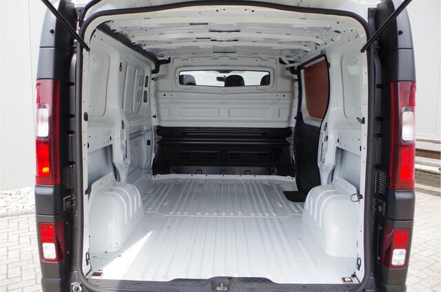 Renault TRAFIC 1.6 dCi T29 L1H1 Comfort > trekhaak/navi/cruise/bluetooth/goed onderhouden...