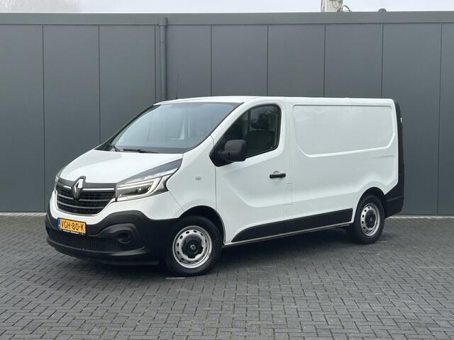 Renault TRAFIC 2.0 dCi 146 PK AUTOMAAT / L1H1 / 1e EIG. / 55.256 KM !! / AIRCO / CRUISE / NAVI / APPLE CARPLAY / 3-ZITS