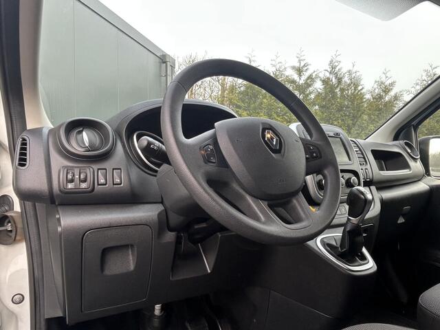 Renault TRAFIC 2.0 dCi 146 PK AUTOMAAT / L1H1 / 1e EIG. / 55.256 KM !! / AIRCO / CRUISE / NAVI / APPLE CARPLAY / 3-ZITS