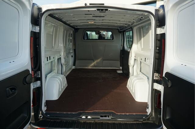 Renault TRAFIC 2.0 Blue dCi 130 T30 L2H1 Advance