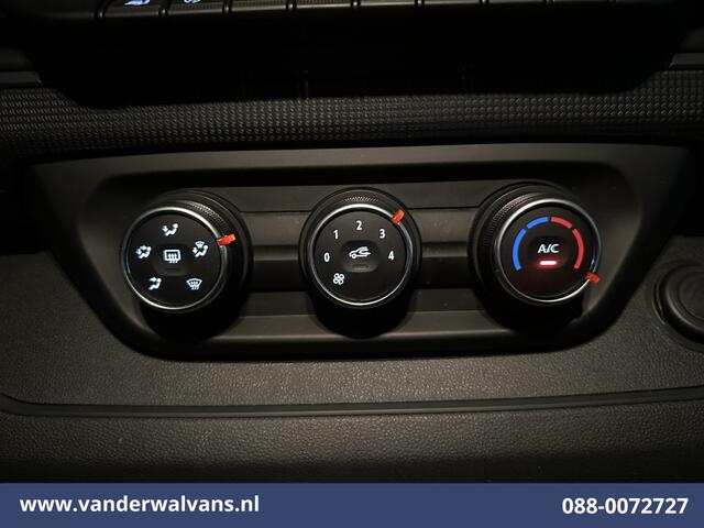 Renault TRAFIC 2.0 dCi 131pk L2H1 Euro6 Airco | Navigatie | LED | Cruisecontrol | 2500kg Trekhaak Parkeersensoren, Bijrijdersbank
