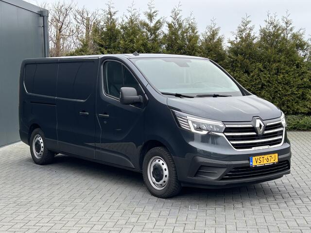 Renault TRAFIC 2.0 dCi / L2H1 / 1e EIG. / 21.178 KM !! / TREKHAAK / AIRCO / CRUISE / NAVI / APPLE CARPLAY / 3-ZITS / LED