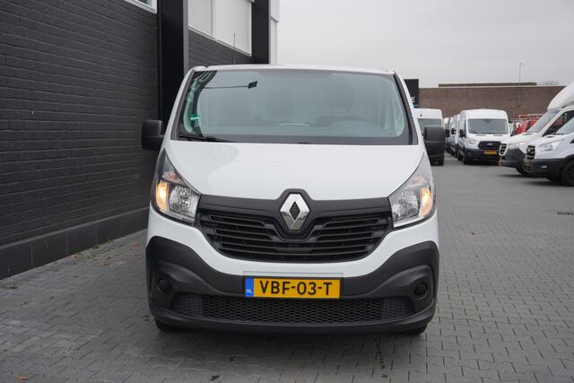 Renault TRAFIC 1.6 dCi L2 EURO 6 - Airco - Cruise - Trekhaak - ¤10.900,- Excl.