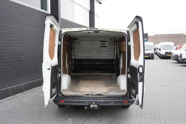 Renault TRAFIC 1.6 dCi L2 EURO 6 - Airco - Cruise - Trekhaak - ¤10.900,- Excl.