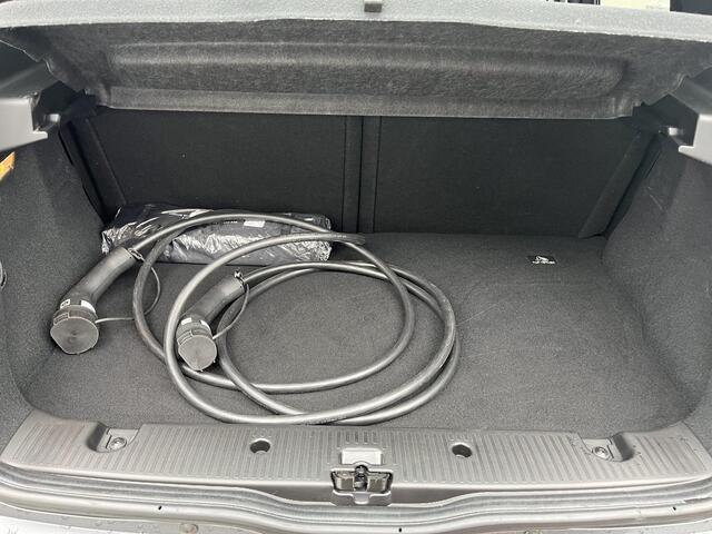 Renault TWINGO Z.E. R80 E-Tech Equilibre 22 kWh / Demo Zuidoost / Vraag naar beschikbaarheid