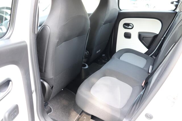 Renault TWINGO 1.0 SCe Collection .