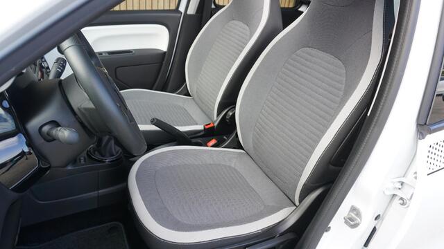 Renault TWINGO 1.0 SCe 73pk 5Drs Collection Vouwdak/Open dak Airco Cruise Control Elek.Pakket A-Spoiler 28899km! *NL auto*