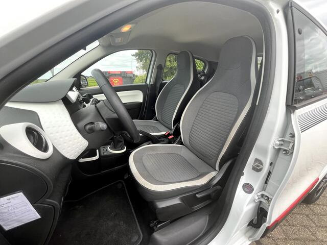 Renault TWINGO 1.0 SCe Collection Cruise control