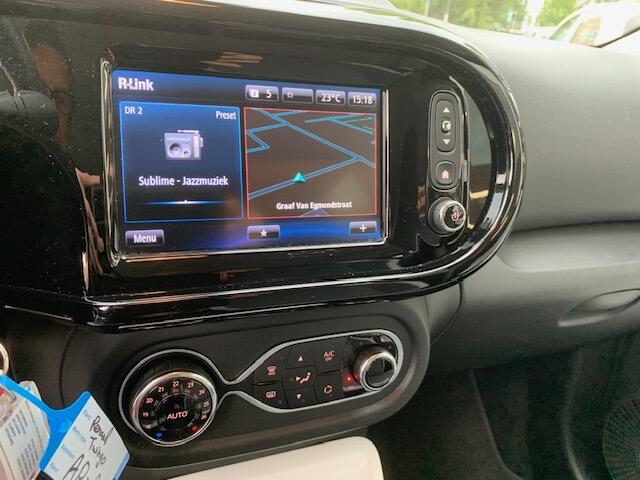 Renault TWINGO 1.0 SCe Intens, automaat, 14.621 KM !