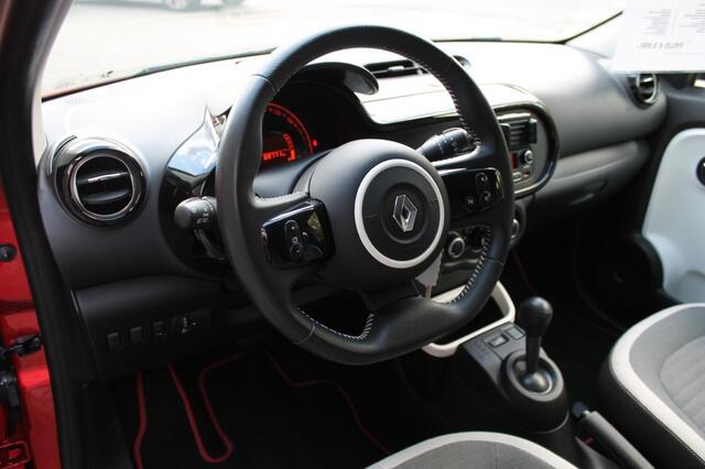 Renault TWINGO 1.0 SCe Limited Uitvoering 5-Deurs AUTOMAAT