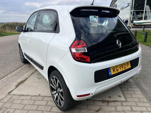 Renault TWINGO 1.0 SCe Intens / Automaat / Cruise / Camera / Climate / Regensensor /