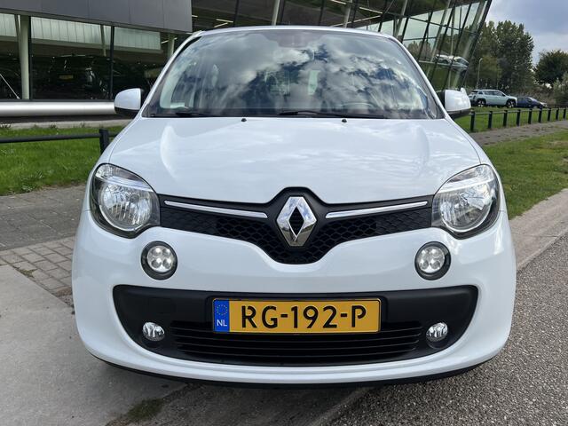 Renault TWINGO 1.0 SCe Intens / Automaat / Cruise / Camera / Climate / Regensensor /