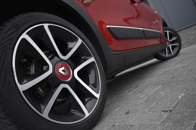 Renault TWINGO 0.9 TCe Intens Camera - Navi - Stoel.verw