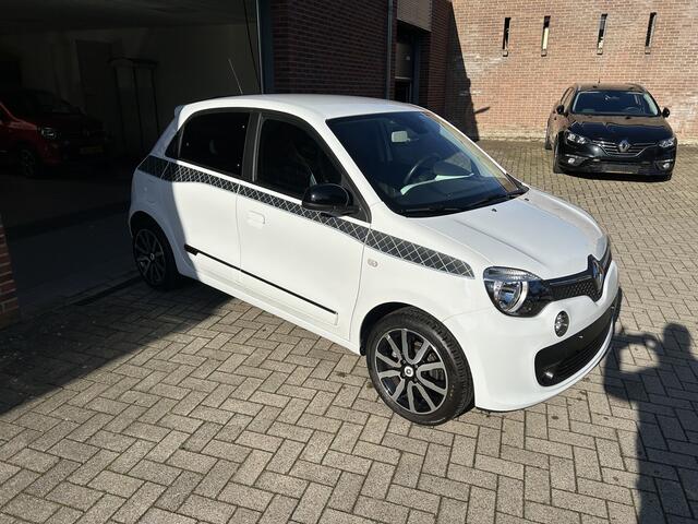 Renault TWINGO 0.9 TCe LA PARISIENNE
