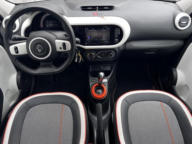 Renault TWINGO Z.E. R80 Série Limitée Vibes / Dealer onderhouden / Accu SoH 95,19 % / WLTP 186 km stad 261 km / Navigatie via Apple Carplay Android / Stoelverwarming / 16" LM wielen met All Season banden /