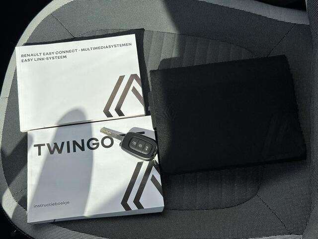 Renault TWINGO Z.E. R80 Collection / Apple carplay & Android auto / Climate control / Cruise control /