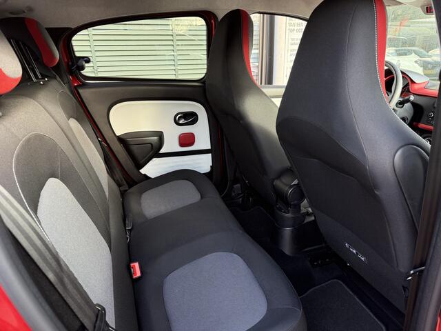 Renault TWINGO 1.0 SCe Collection | cruise control | privacy glas | 1e eigenaar | NL-auto | tijdelijk gratis Top Afleverpakket twv Eur 695