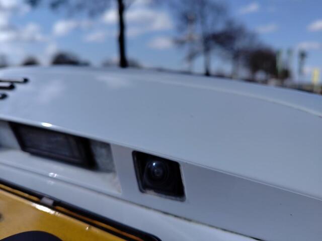 Renault ZOE ZE050 R135 Intens 52 kWh Koopaccu, camera, stoel + stuurverwarming, parkeerhulp, Android