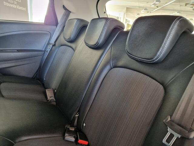 Renault ZOE R110 Iconic 41 kWh (ex Accu) NAVIGATIE | ACHTERUITRIJCAMERA | PARKEERSENSOREN ACHTER | CLIMATE CONTROL