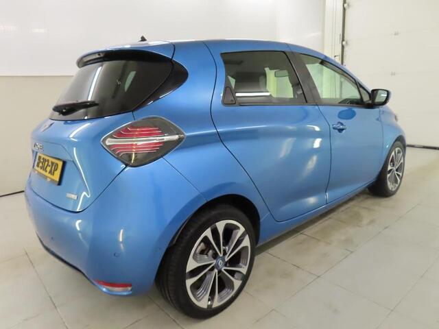 Renault ZOE R135 Intens Business 52 kWh | Draadloze telefoonlader | Pack Winter | Lage tellerstand!! | Koopbatterij / Batterijkoop | CCS snelladen |
