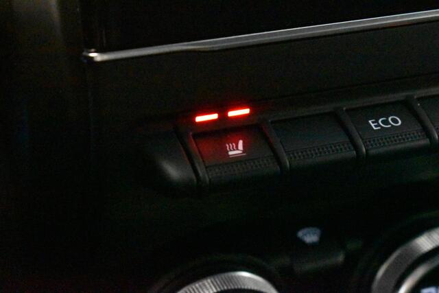 Renault ZOE R135 Intens 52 kWh | INCL. ACCU | CAMERA | STUUR/STOELVERWARMING | NAVI | CRUISE CONTROL | CLIMATE CONTROL | PDC | LMV