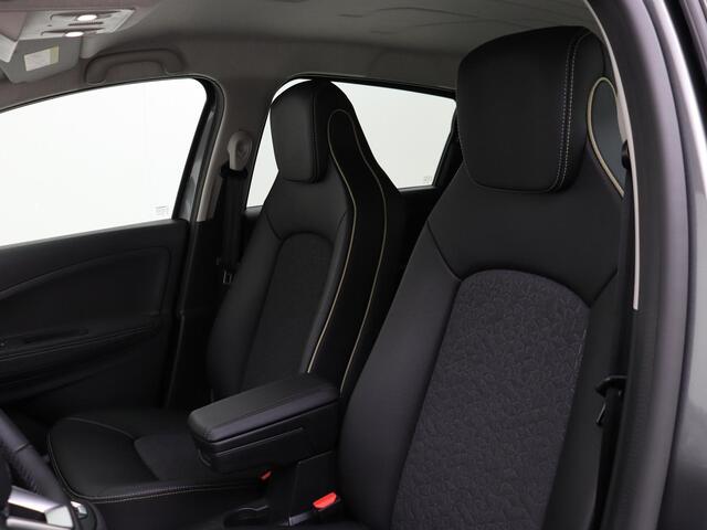 Renault ZOE R135 Iconic 52 kWh inclusief Koopaccu | Navigatie | Lederen bekleding | Android Auto | Apple Carplay | Parkeersensoren | Lichtmatalen Velgen
