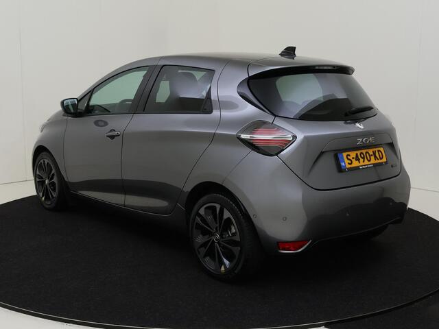 Renault ZOE R135 Iconic 52 kWh inclusief Koopaccu | Navigatie | Lederen bekleding | Android Auto | Apple Carplay | Parkeersensoren | Lichtmatalen Velgen